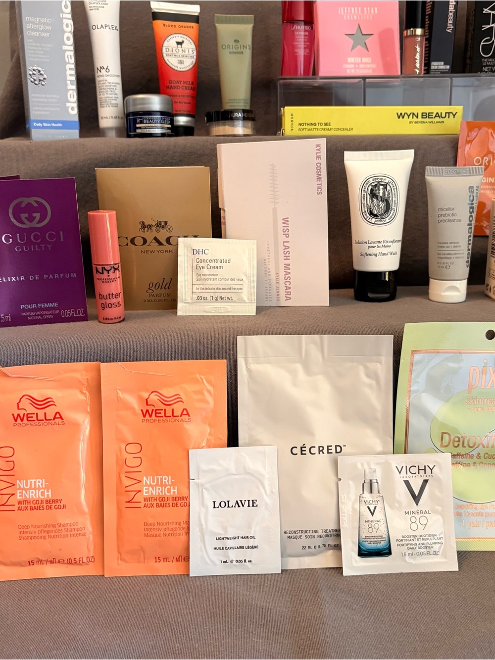 Sephora Beauty Sample & Skincare Assortment in Pink, White, Gold, Black - Picture 3 of 5